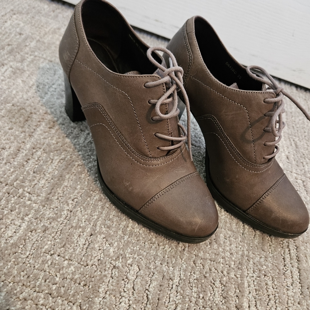 Geox Brown Heeled Boots with Classic Design